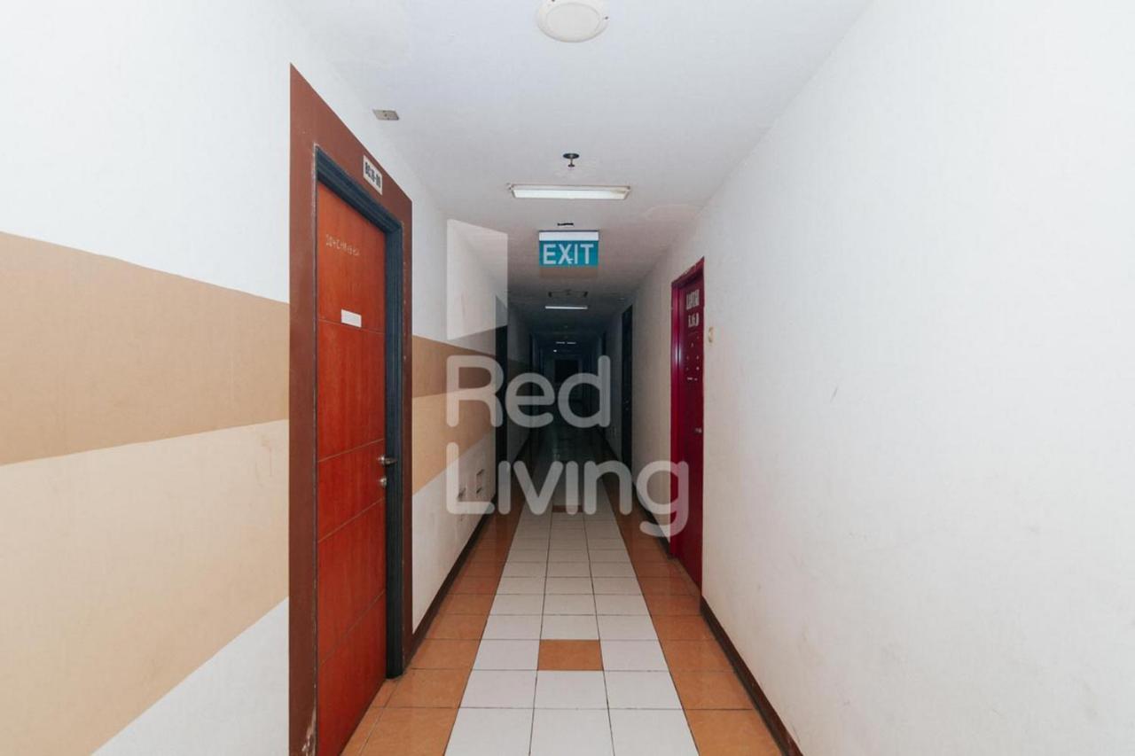 Redliving Apartemen Casablanca East Residence - Kayla Property Tower B Джакарта Екстер'єр фото